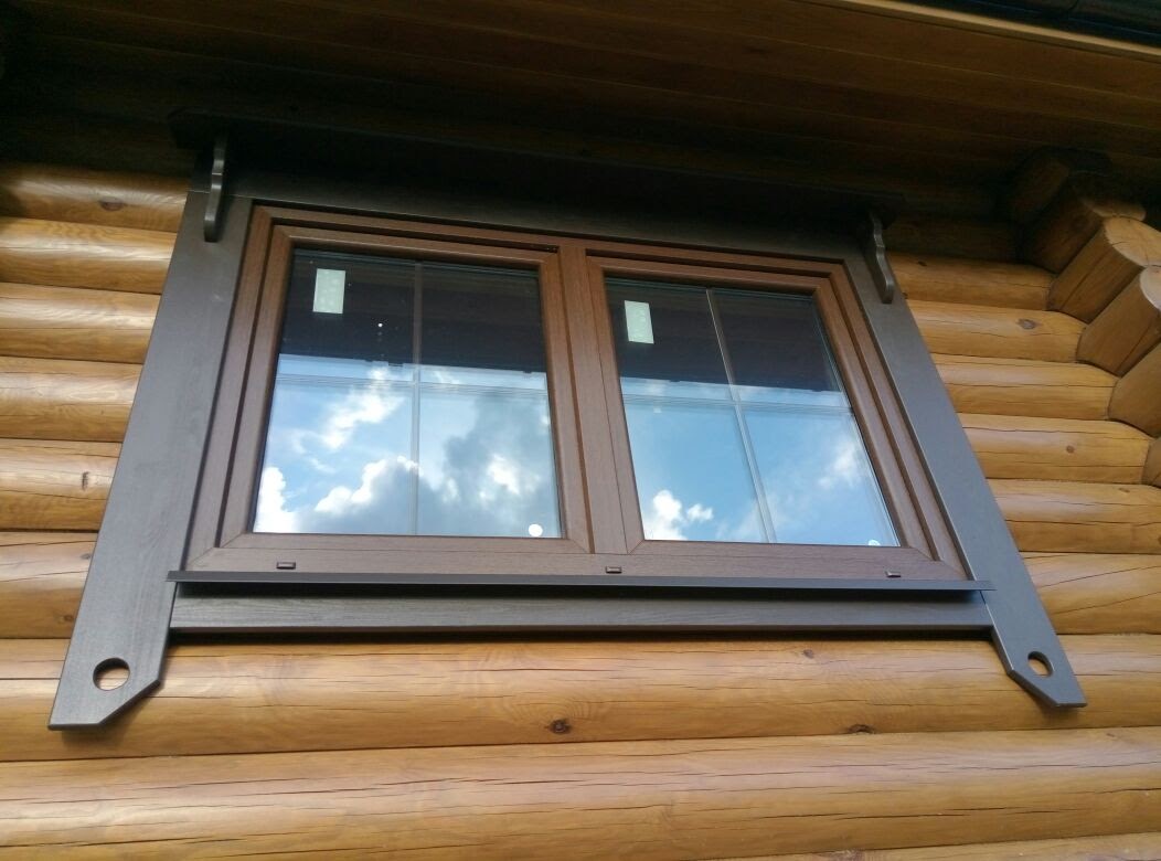 Наличники на окнах в деревянном доме